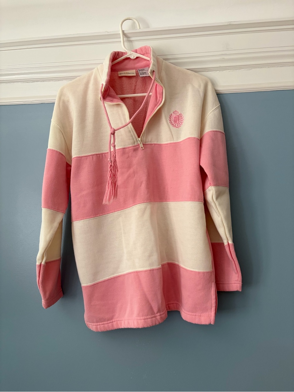 Jaclyn Smith pink and white stripe rugby polo 90s shirt
